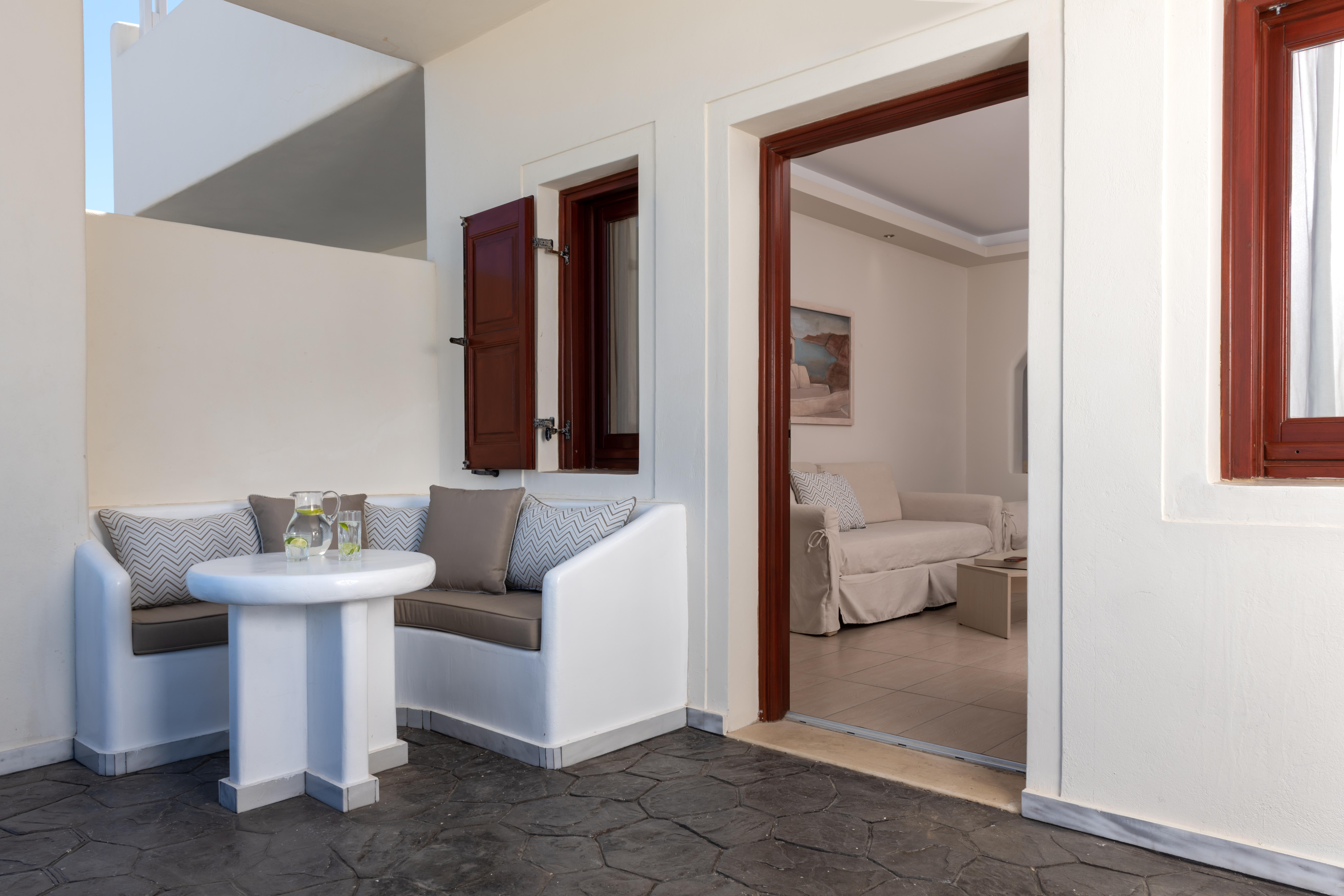 Splendour Hotel And Suites Фиростефани Экстерьер фото