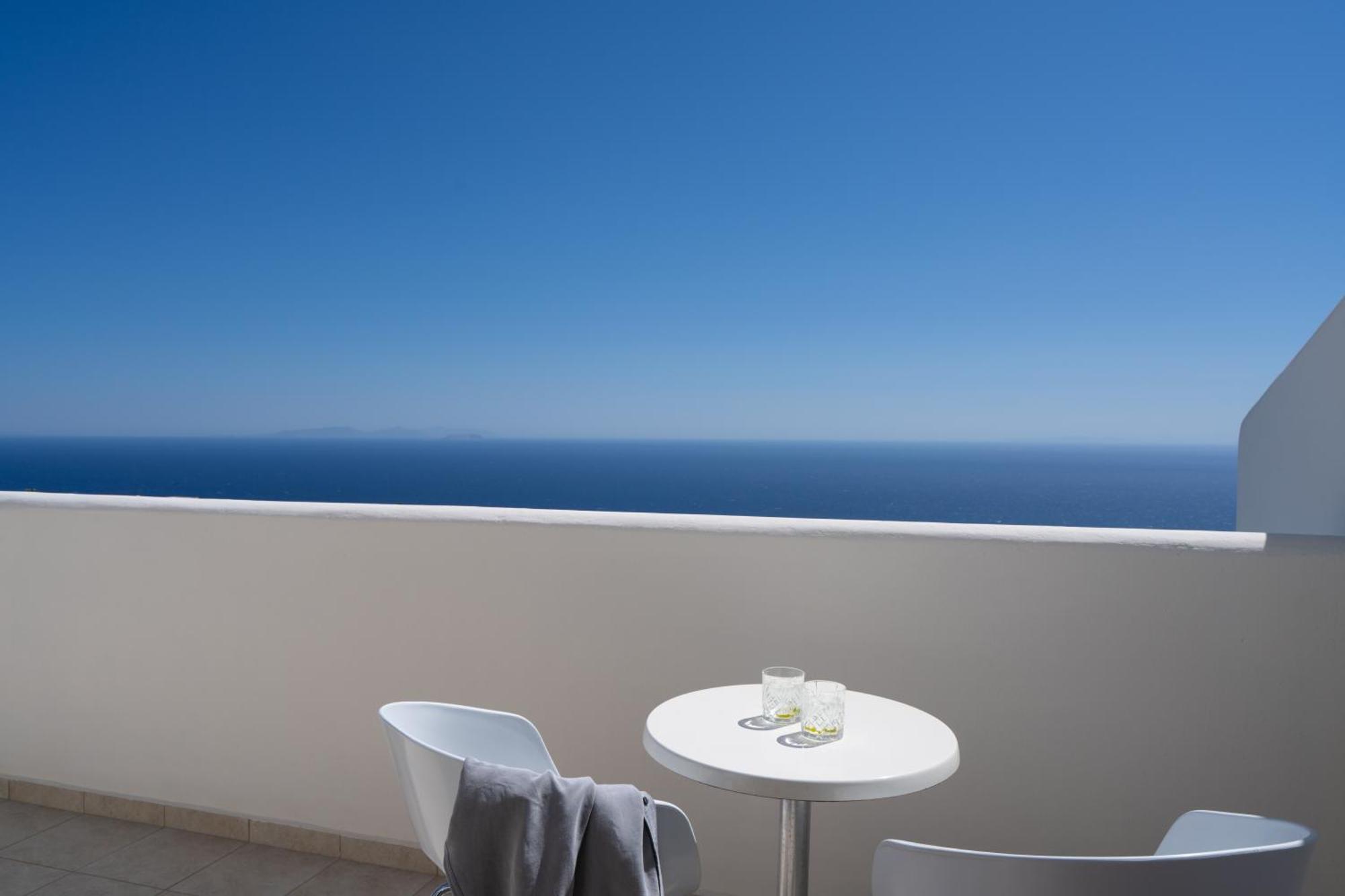 Splendour Hotel And Suites Фиростефани Экстерьер фото